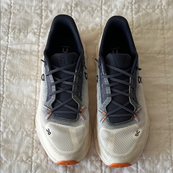 On Running Women's Cloudtilt Sneakers - Iron Dew - Picture 2 of 9